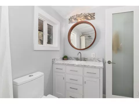 Bath - 1060 Lee Hill Dr, Boulder, CO 80302 photo 1 of 3