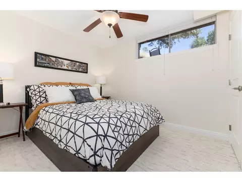 Bedroom - 1060 Lee Hill Dr, Boulder, CO 80302 photo 3 of 5