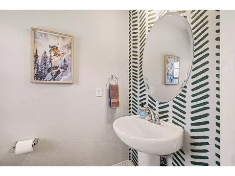 Bath - 107 S 8th St, Berthoud, CO 80513 photo 4 of 4