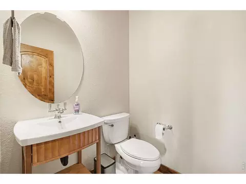 Bath - 39111 Hilltop Cir, Severance, CO 80610 photo 2 of 3