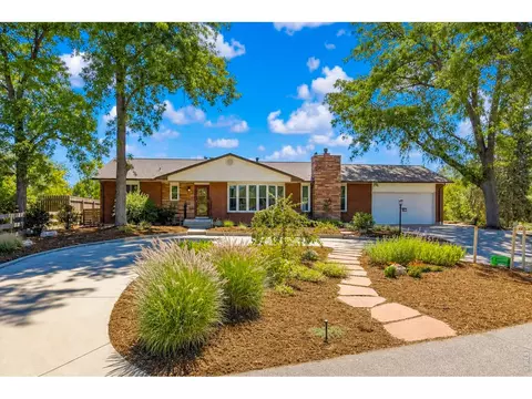 300 Crestridge Ln, Longmont, CO 80501