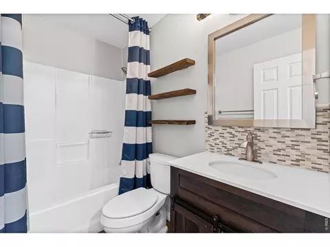 Bath - 106 Summit View Rd, Severance, CO 80550 photo 2 of 3