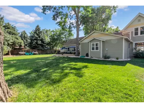 Exterior - 405 Bimson Ave, Berthoud, CO 80513 photo 4 of 9
