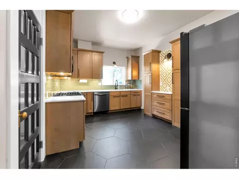 Kitchen - 405 Bimson Ave, Berthoud, CO 80513 photo 1 of 3