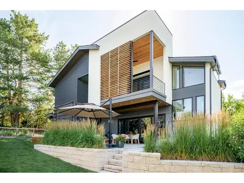 Exterior - 2885 Island Dr, Boulder, CO 80301 photo 3 of 6