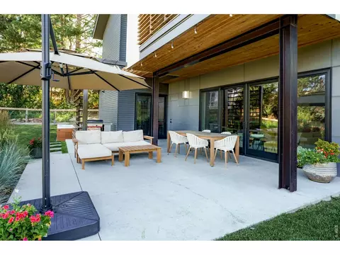 Exterior - 2885 Island Dr, Boulder, CO 80301 photo 5 of 6