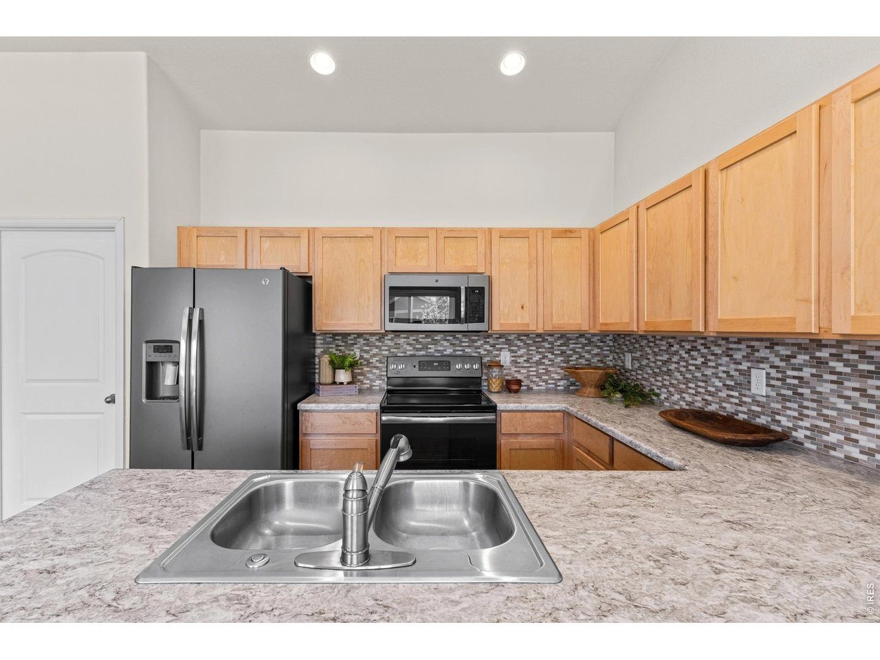 843 Sunlight Peak Dr, Severance, CO 80550 photo 14
