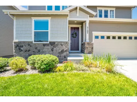 2104 Gather Ct, Windsor, CO 80550 photo 2