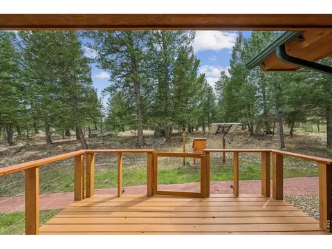 Exterior - 733 Lakeshore Dr, Boulder, CO 80302 photo 5 of 14