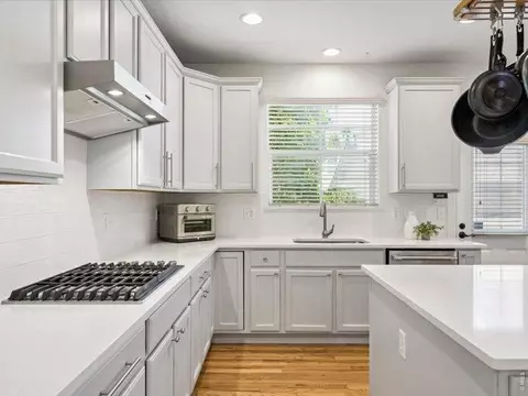Kitchen - 8775 E 28th Ave, Denver, CO 80238 photo 5 of 5