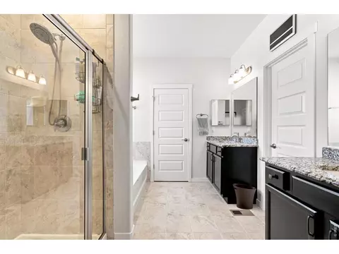 Bath - 867 Sunlight Peak Dr, Severance, CO 80550 photo 4 of 6