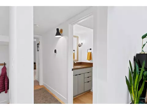 Entry Way - 3497 Iris Ct, Boulder, CO 80304 photo 2 of 4