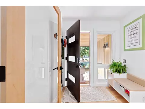 Entry Way - 3497 Iris Ct, Boulder, CO 80304 photo 1 of 4