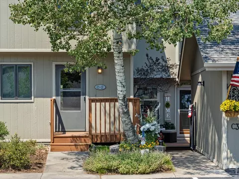 321 Big Horn Dr #C-2, Estes Park, CO 80517