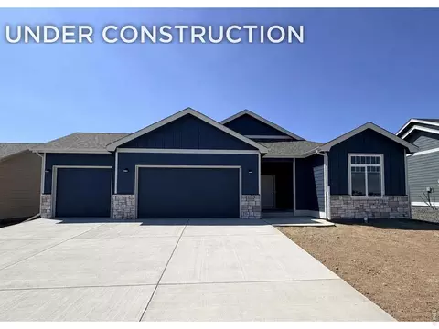 3177 Barley Grass Dr, Wellington, CO 80549