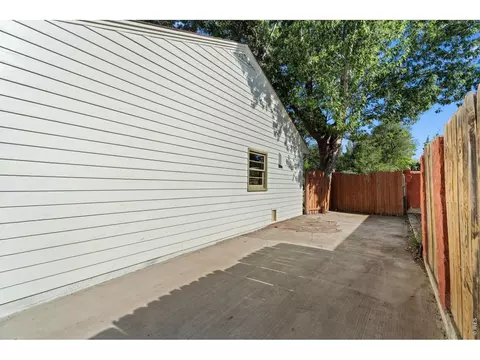 Exterior - 1303 8th Ave, Longmont, CO 80501 photo 11 of 11