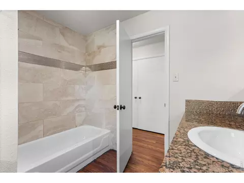 Bath - 1303 8th Ave, Longmont, CO 80501 photo 3 of 4