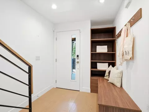 Entry Way - 2473 Walnut St, Boulder, CO 80302 photo 1 of 4