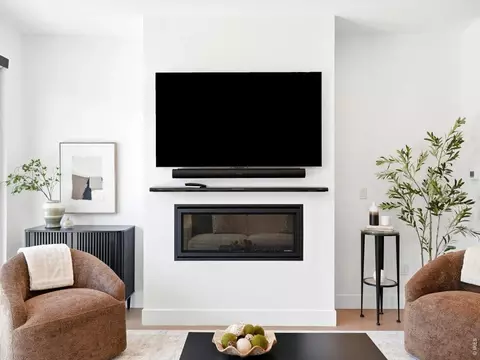 Living - 2473 Walnut St, Boulder, CO 80302 photo 4 of 5