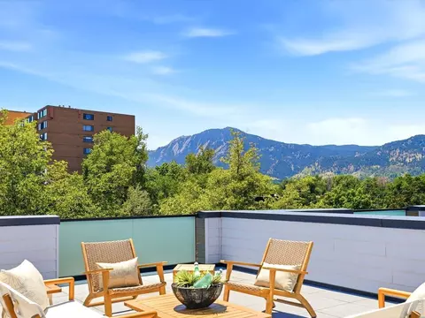 Exterior - 2473 Walnut St, Boulder, CO 80302 photo 4 of 6