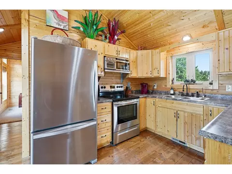 Kitchen - 280 Bunny Rd, Bailey, CO 80421 photo 3 of 4