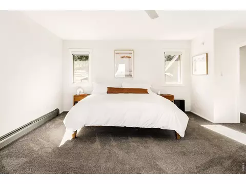 Bedroom - 252 Pine Tree Ln, Boulder, CO 80304 photo 3 of 6