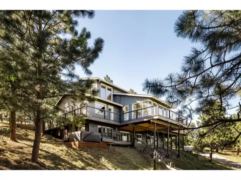 Exterior - 252 Pine Tree Ln, Boulder, CO 80304 photo 9 of 9