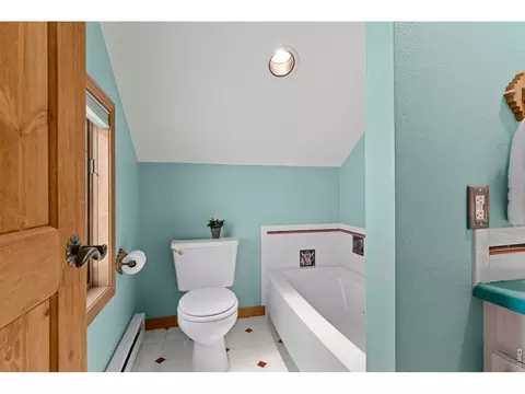 Bath - 625 Pine Cone Cir, Ward, CO 80481 photo 2 of 2
