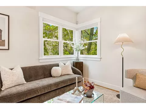 Living - 2056 Walnut St #B, Boulder, CO 80302 photo 1 of 2