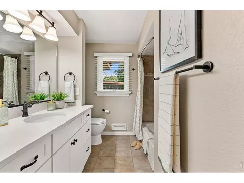 Bath - 822 Walnut St, Windsor, CO 80550 photo 1 of 2