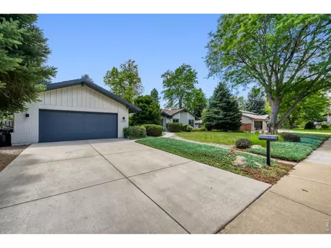 Exterior - 3880 Chippewa Dr, Boulder, CO 80303 photo 4 of 8