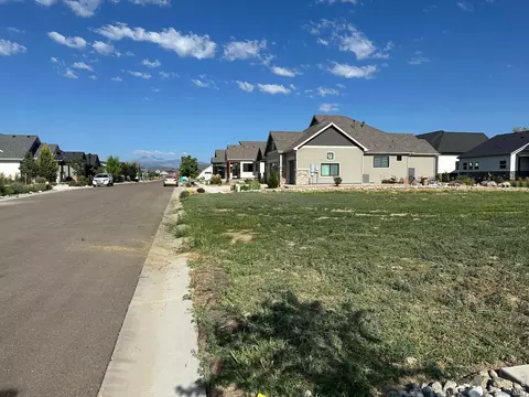 1254 Burt Ave, Berthoud, CO 80513 photo 4