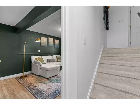 Entry Way - 927 E 4th Ave, Longmont, CO 80504 photo 2 of 2
