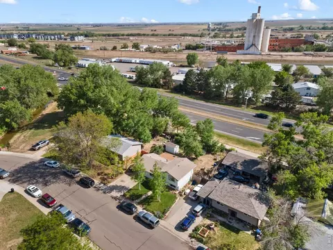 View/Area - 927 E 4th Ave, Longmont, CO 80504 photo 1 of 5