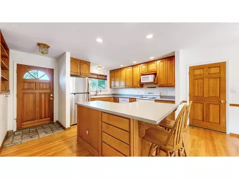 Entry Way - 915 Yale Rd, Boulder, CO 80305 photo 1 of 1