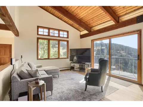 Living - 266 Peakview Rd, Boulder, CO 80302 photo 2 of 8