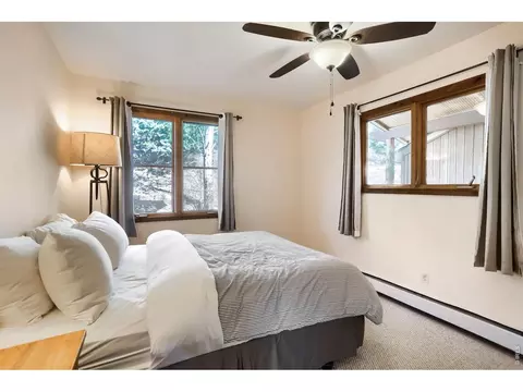 Bedroom - 266 Peakview Rd, Boulder, CO 80302 photo 1 of 6