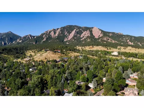 View/Area - 546 14th St, Boulder, CO 80302 photo 1 of 2