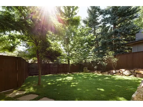 Exterior - 546 14th St, Boulder, CO 80302 photo 6 of 8