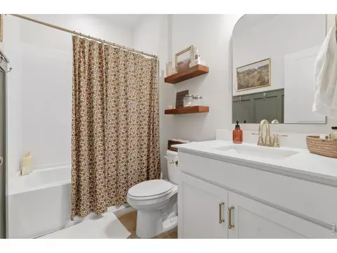 Bath - 1911 Raindrop Dr, Windsor, CO 80550 photo 1 of 4