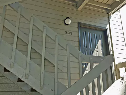 Exterior - 3535 28th St #204, Boulder, CO 80301 photo 7 of 11
