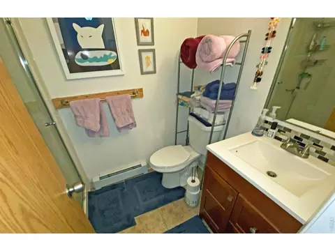 Bath - 3535 28th St #204, Boulder, CO 80301 photo 1 of 4