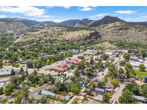 View/Area - 240 Main St, Lyons, CO 80540 photo 2 of 3