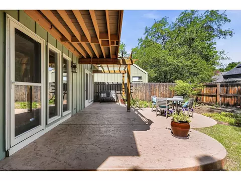 Exterior - 2365 Juniper Ave, Boulder, CO 80304 photo 5 of 13