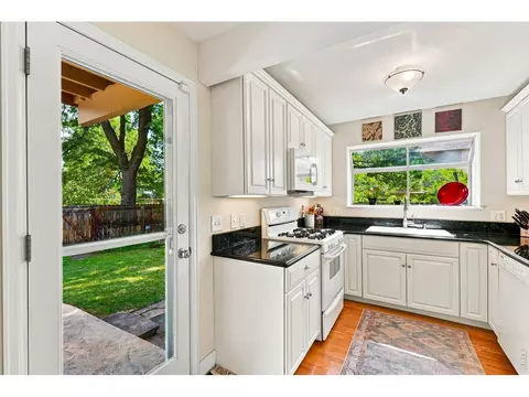 Kitchen - 2365 Juniper Ave, Boulder, CO 80304 photo 3 of 4
