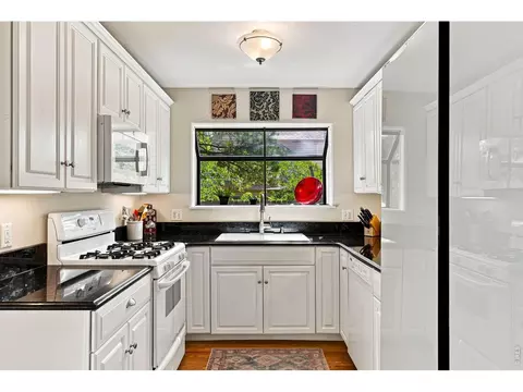 Kitchen - 2365 Juniper Ave, Boulder, CO 80304 photo 1 of 4