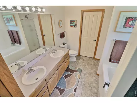 Bath - 1823 45th Ave, Greeley, CO 80634 photo 1 of 3