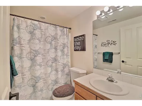Bath - 1823 45th Ave, Greeley, CO 80634 photo 3 of 3