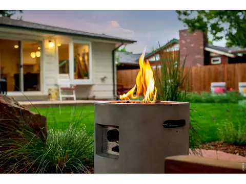 Exterior - 2938 Loma Pl, Boulder, CO 80301 photo 4 of 8