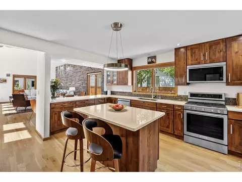 3647 Roundtree Ct, Boulder, CO 80304 photo 9